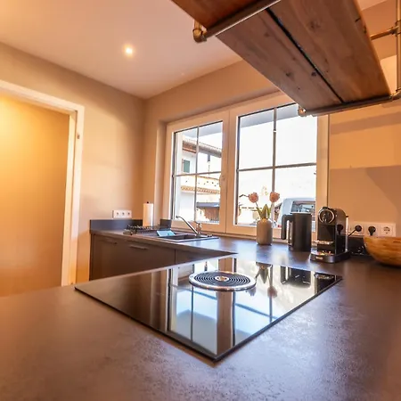 Haus Anuk Mit Bergblick Apartamento *